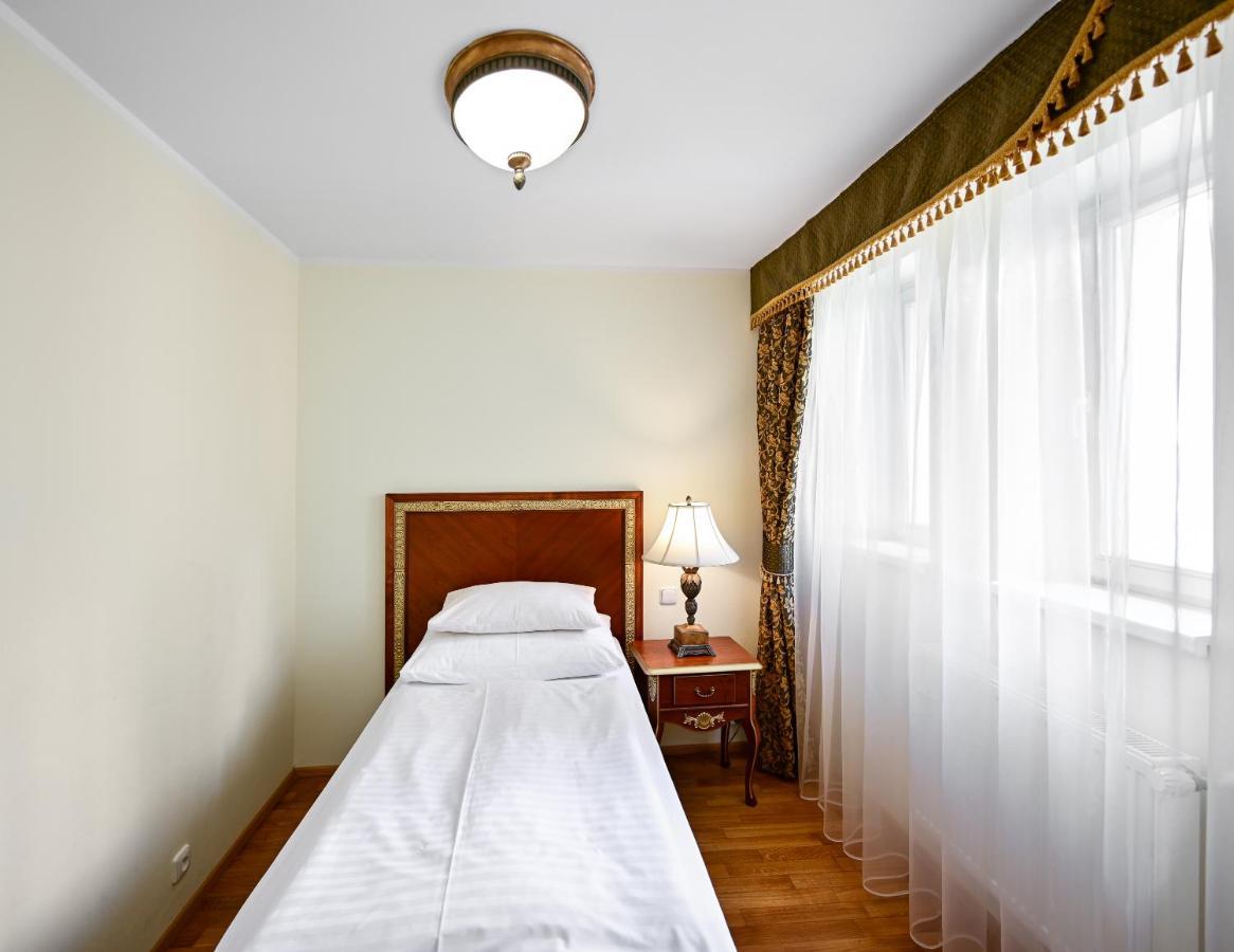 Mariánské Lázně Residence Romanza מראה חיצוני תמונה