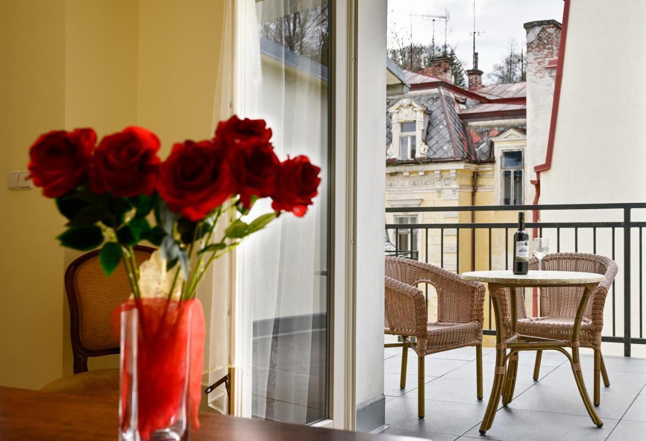 Mariánské Lázně Residence Romanza מראה חיצוני תמונה