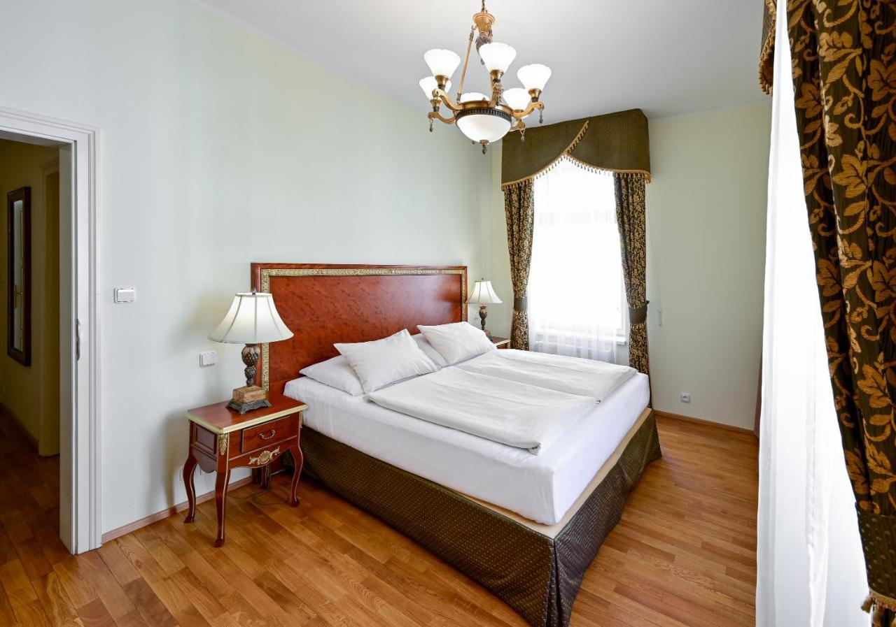 Mariánské Lázně Residence Romanza מראה חיצוני תמונה